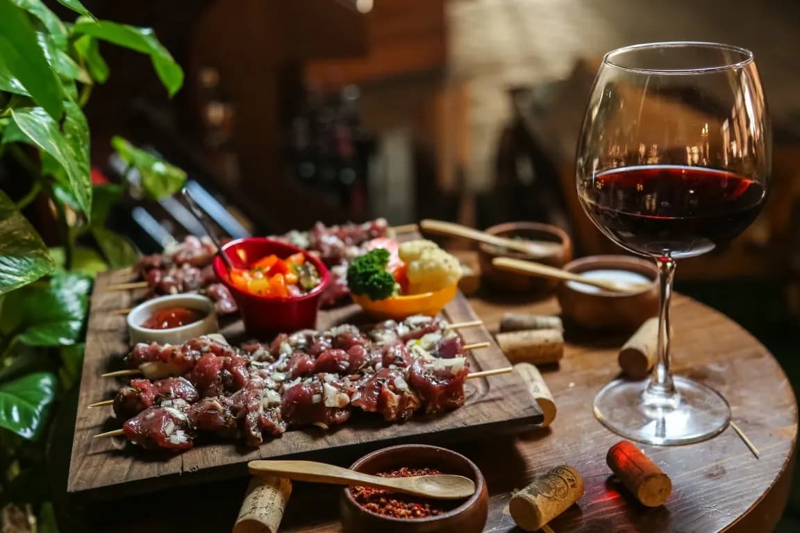 Jakie wino do dziczyzny? Odkryj idealne parowanie smaków Jakie wino do dziczyzny? Odkryj idealne parowanie smaków