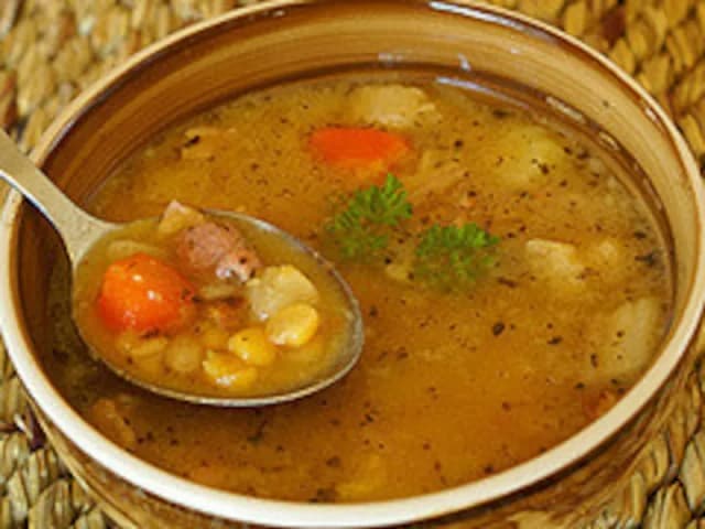 Jak się robi zupę grochową – prosta receptura na pyszny smak Jak się robi zupę grochową – prosta receptura na pyszny smak