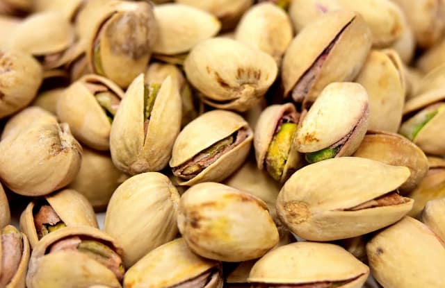 Pistacje - dlaczego warto je pochrupać? Pistacje - dlaczego warto je pochrupać?
